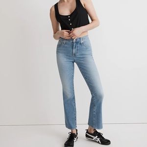 Madewell Kick Out Crop Jeans in sold out Carey wash size 27
